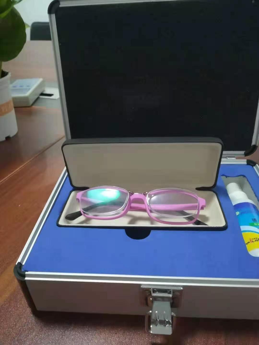 加盟視力防控品牌哪家好，護目亭防近視復合三用眼鏡放心產品